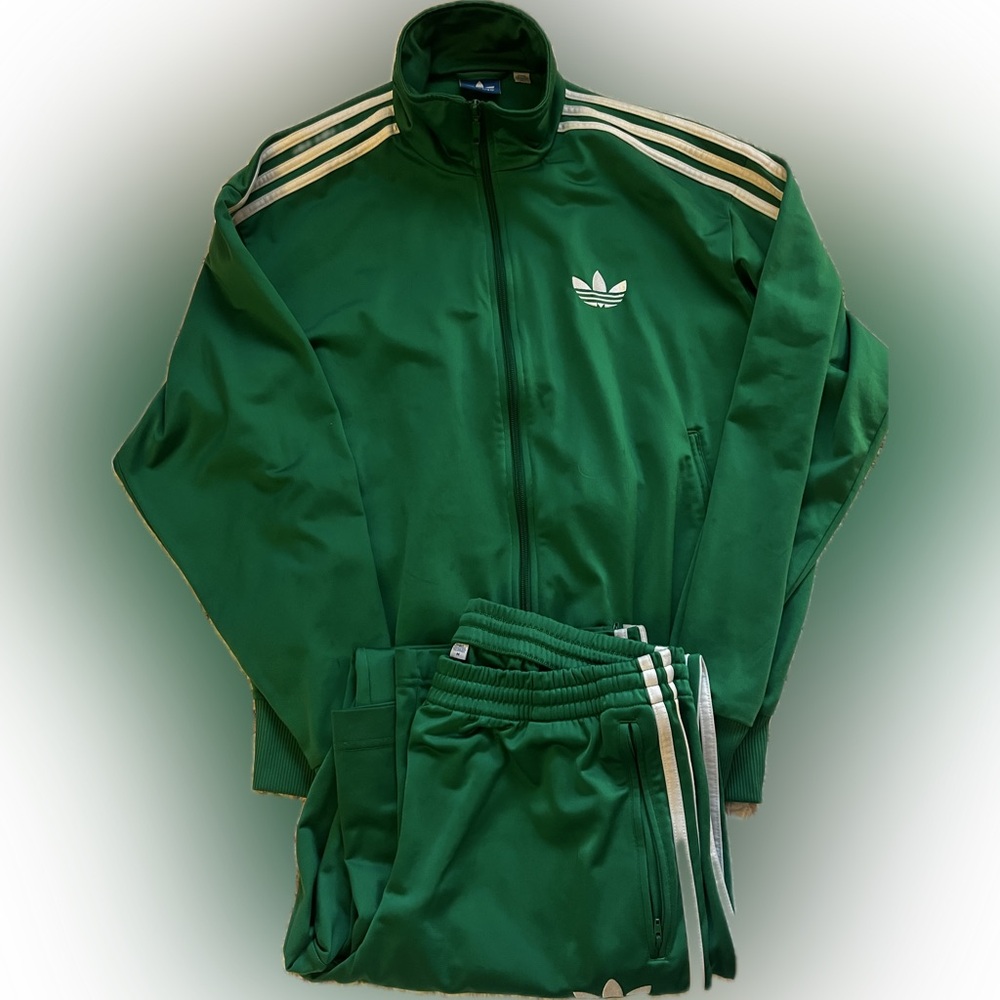 Adidas track suit XL